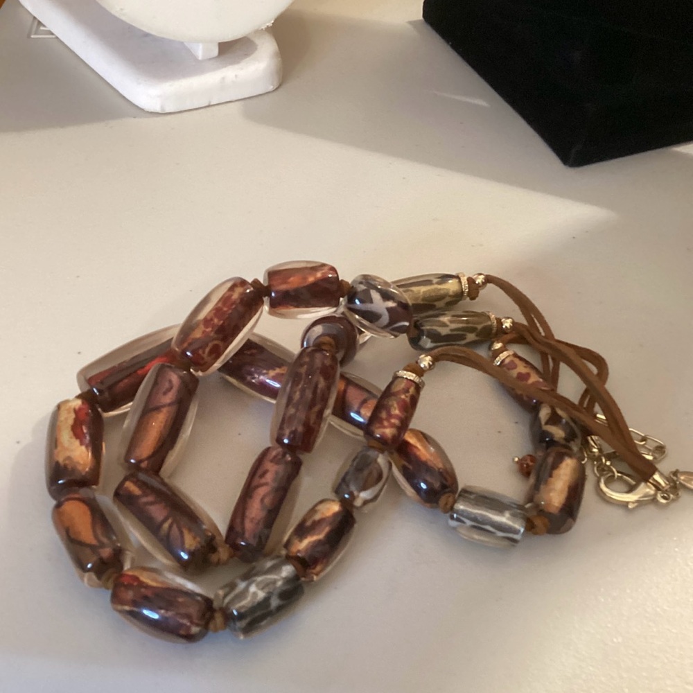 Chico’s glass beaded statement necklace, shades of brown